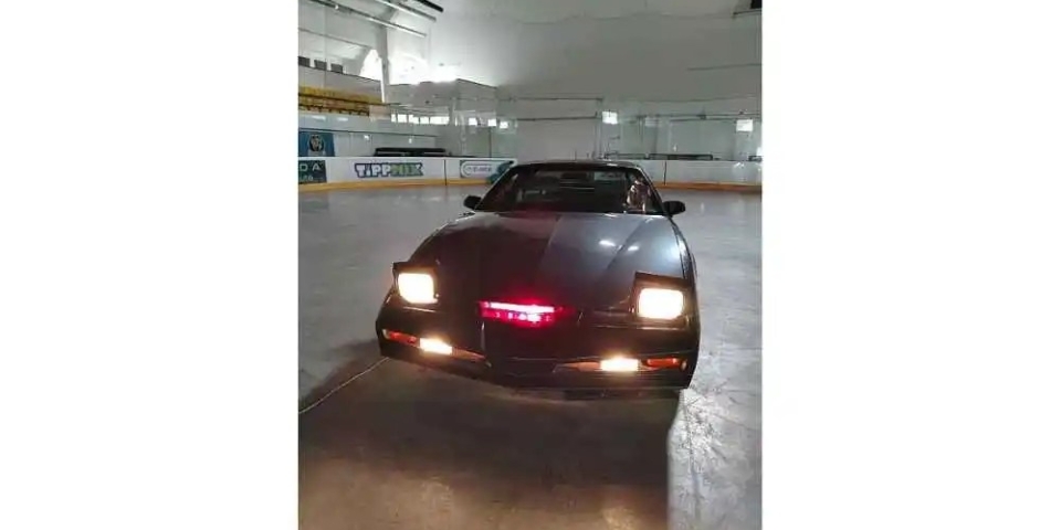 A Knight Rider legendás autója hódított az Árok Partyn
